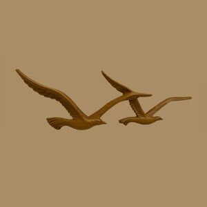 Vintage Homco Flying Seagulls MCM 1981 Faux Wood Mid-Century Modern Birds